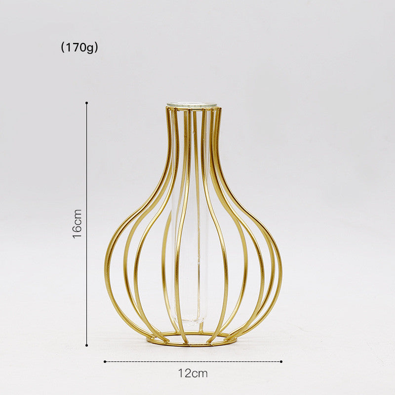 Nordic iron plant holder