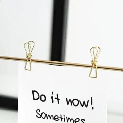 metal photo frame stand